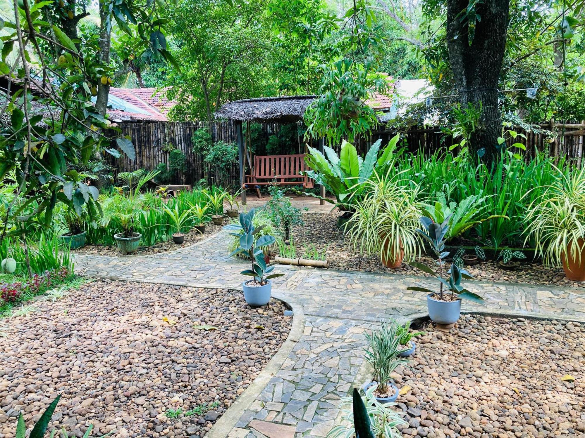 Green Paradise Cottage Udawalawa Удавалаве Екстериор снимка
