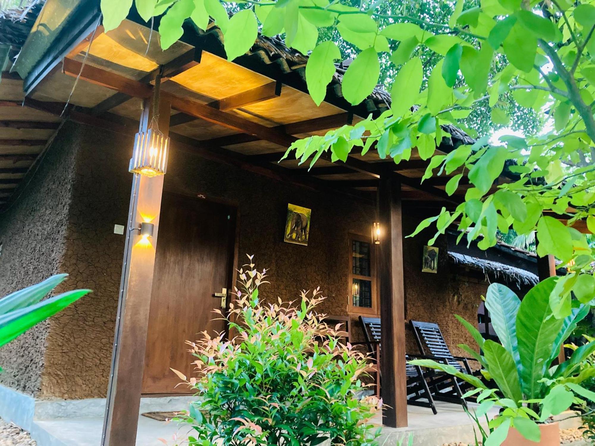 Green Paradise Cottage Udawalawa Удавалаве Екстериор снимка